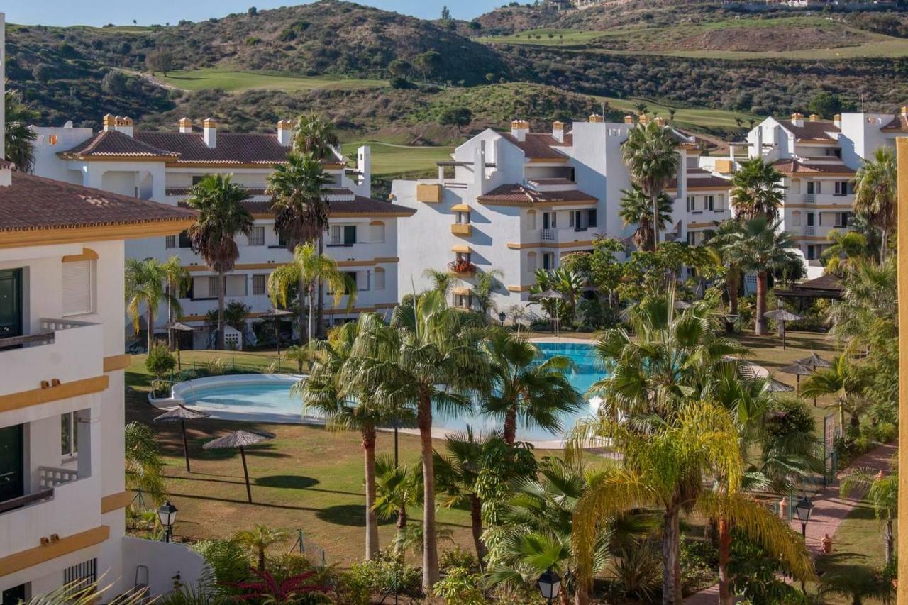 Calanova Sunny Apartment Михас Экстерьер фото
