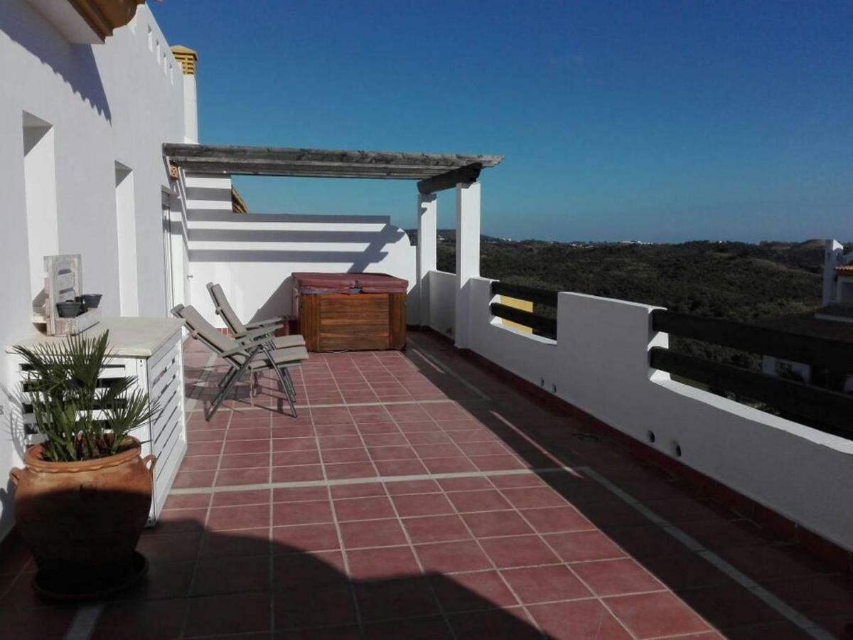Calanova Sunny Apartment Михас Экстерьер фото