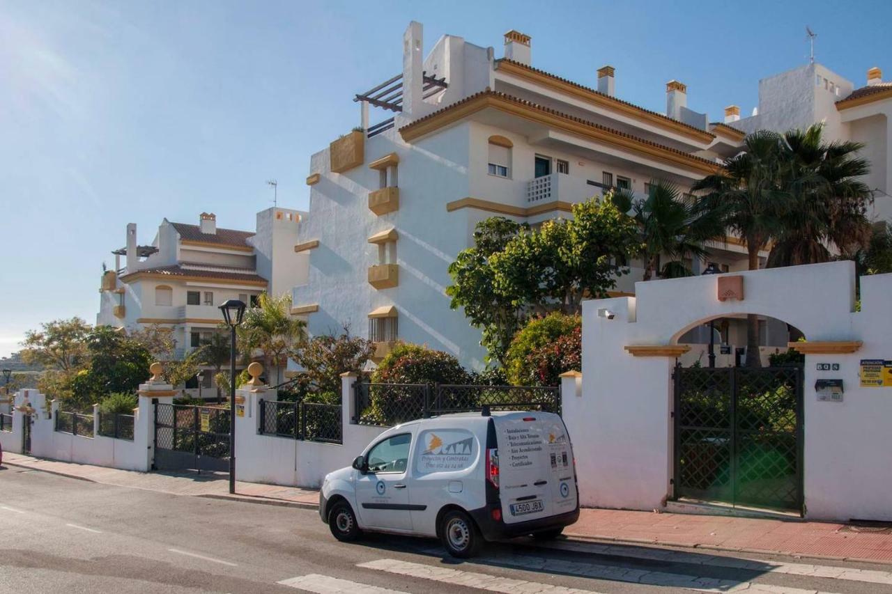 Calanova Sunny Apartment Михас Экстерьер фото